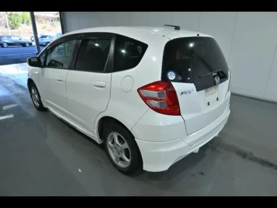 Honda FIT  с аукциона в Японии