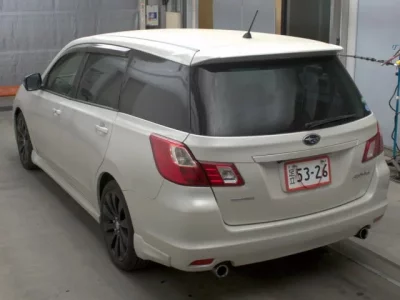 Subaru EXIGA  с аукциона в Японии