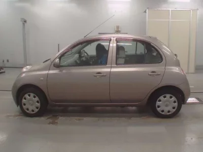 Nissan MARCH  с аукциона в Японии