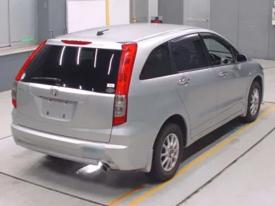 Honda STREAM  с аукциона в Японии