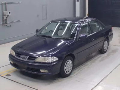 Toyota CARINA  с аукциона в Японии