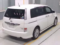 Toyota ISIS лот № 70055 оценка 3.5  с аукциона в Японии 1