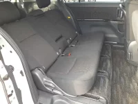 Toyota ISIS лот № 70055 оценка 3.5  с аукциона в Японии 9