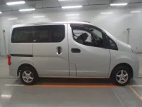 Nissan NV200 лот № 10065 оценка 3.5  с аукциона в Японии 2