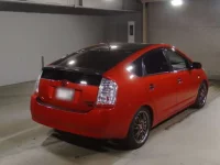 Toyota PRIUS лот № 52 оценка 3.5  с аукциона в Японии 1