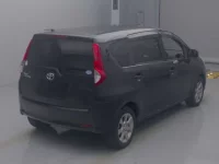 Toyota PASSO SETTE лот № 4125 оценка 3  с аукциона в Японии 1