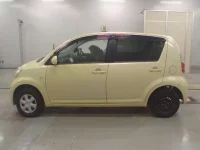 Toyota PASSO лот № 10081 оценка 3  с аукциона в Японии 3