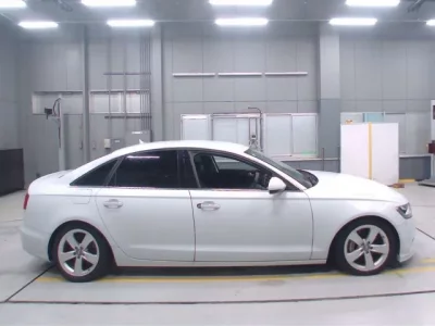 Audi A6  с аукциона в Японии