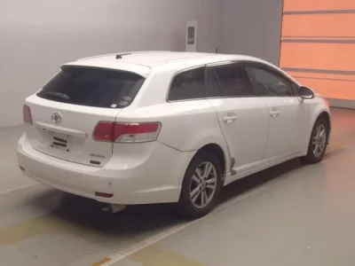 Toyota AVENSIS WAGON