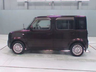 Nissan CUBE  с аукциона в Японии