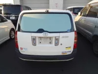 Toyota SUCCEED лот № 10106 оценка 3.5  с аукциона в Японии 8