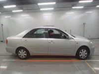 Toyota CAMRY лот № 33070 оценка 3.5  с аукциона в Японии 2