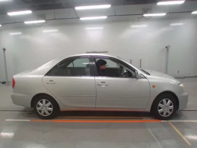 Toyota CAMRY  с аукциона в Японии