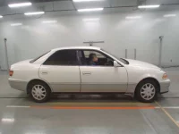 Toyota MARK II лот № 10111 оценка 3.5  с аукциона в Японии 2