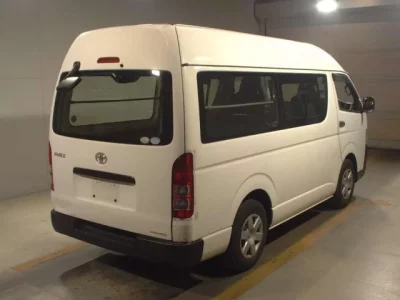 Toyota HIACE VAN  с аукциона в Японии