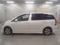 Toyota WISH лот № 36077 оценка 3.5  с аукциона в Японии 3