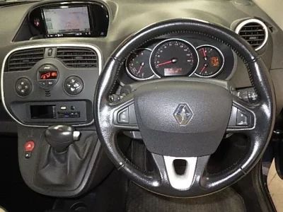 Renault KANGOO  с аукциона в Японии