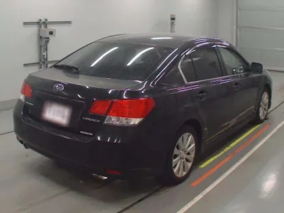 Subaru LEGACY B4  с аукциона в Японии