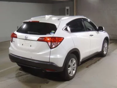 Honda VEZEL  с аукциона в Японии