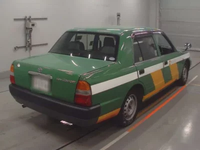 Toyota CROWN COMFORT  с аукциона в Японии