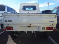 Toyota PIXIS TRUCK лот № 75058 оценка 4  с аукциона в Японии 8