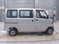Nissan CLIPPER VAN лот № 75057 оценка 4  с аукциона в Японии 2