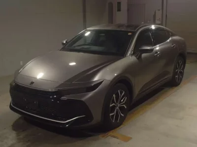 Toyota CROWN CROSSOVER  с аукциона в Японии