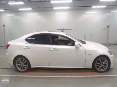 Lexus IS  с аукциона в Японии