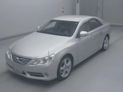 Toyota MARK X  с аукциона в Японии