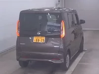 Nissan ROOX лот № 3002 оценка 3.5  с аукциона в Японии 3