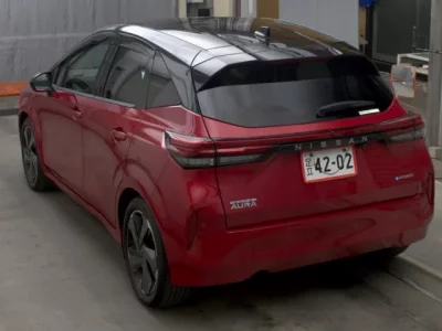 Nissan AURA  с аукциона в Японии