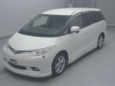 Toyota ESTIMA  с аукциона в Японии