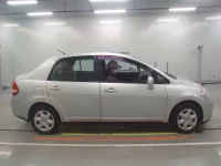 Nissan TIIDA LATIO лот № 10237 оценка 4  с аукциона в Японии 2