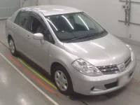 Nissan TIIDA LATIO лот № 10237 оценка 4  с аукциона в Японии 4