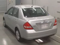 Nissan TIIDA LATIO лот № 10237 оценка 4  с аукциона в Японии 5