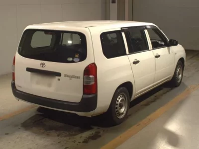 Toyota PROBOX  с аукциона в Японии
