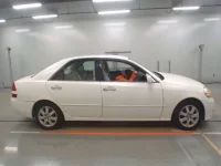 Toyota MARK II лот № 10249 оценка 3.5  с аукциона в Японии 2