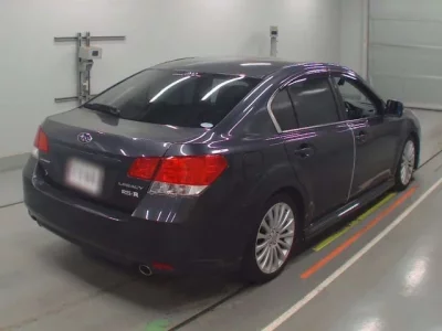 Subaru LEGACY B4  с аукциона в Японии