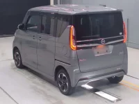 Nissan ROOX лот № 30011 оценка 4.5  с аукциона в Японии 5