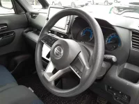 Nissan ROOX лот № 30011 оценка 4.5  с аукциона в Японии 6