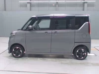 Nissan ROOX лот № 30011 оценка 4.5  с аукциона в Японии 3