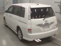 Toyota ISIS лот № 10254 оценка 3.5  с аукциона в Японии 5