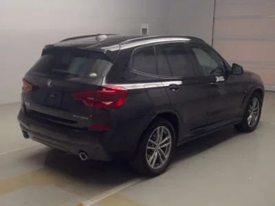 BMW X3  с аукциона в Японии