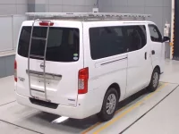 Nissan CARAVAN VAN лот № 30015 оценка 4  с аукциона в Японии 1