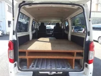 Nissan CARAVAN VAN лот № 30015 оценка 4  с аукциона в Японии 8