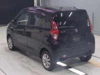 Nissan DAYZ лот № 30013 оценка 4  с аукциона в Японии 5