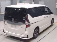 Nissan SERENA лот № 30016 оценка 4  с аукциона в Японии 1