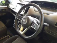 Nissan SERENA лот № 30016 оценка 4  с аукциона в Японии 6