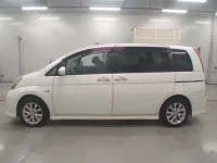 Toyota ISIS лот № 10256 оценка 3  с аукциона в Японии 3