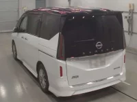 Nissan SERENA лот № 36139 оценка 4.5  с аукциона в Японии 5
